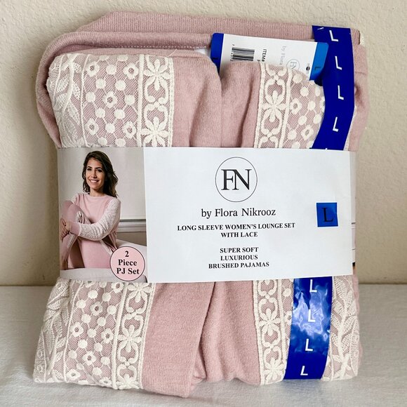 New Flora Nikrooz Women's 2 Piece Lounge Set With Lace Size L Top & Jogger Pant - Picture 1 of 14